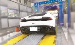 Smart Car Wash Service : Gas Station Car Paint Sho image