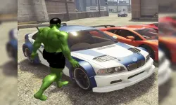 Chained Car vs Hulk Game image