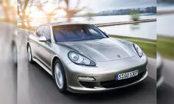 Porsche Panamera Puzzle image