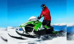 Snowmobile Jigsaw image