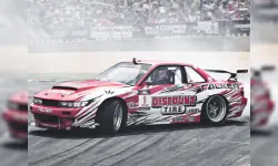 Drifting Cars Slide image